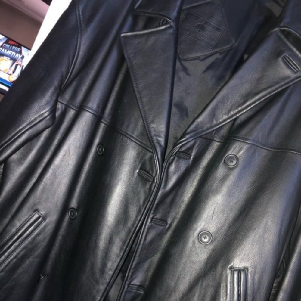 Roundtree and Yorke Leather Jacket - Picture 5 of 6
